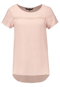 Blusa rosa chiaro a maniche corte con scollatura rotonda, caratterizzata da dettagli in pizzo testurizzato sulla parte anteriore e un orlo leggermente curvo.