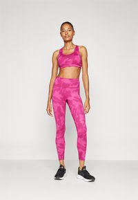 Puma TRAIN 7/8 - Leggings - magenta gleam