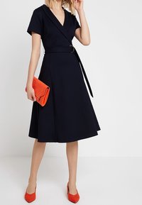 mint&berry Vestido ligero - blue