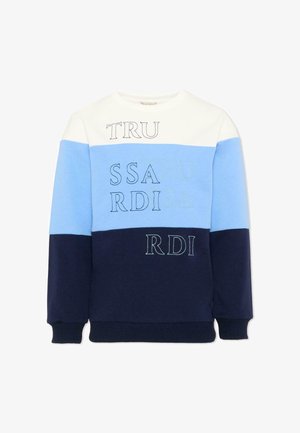 Felpa con scollo a giro con blocchi di colore orizzontali bianco, azzurro chiaro e blu scuro e scritta frammentata ricamata "TRUSSARDI" sul davanti.
