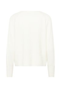 Hvid strikket sweater med en afslappet pasform, lange ærmer og rund hals; teksturen ser blød og hyggelig ud; ingen synlige mønstre eller udsmykninger.