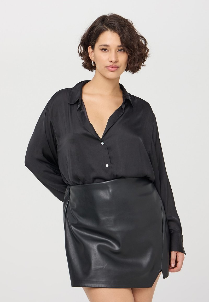 Terranova CAMICIA IN RASO - Camicia - nero