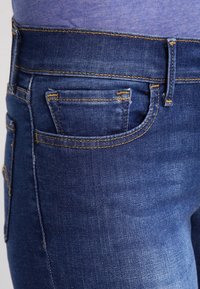 Levi's® Vaqueros pitillo - blue denim