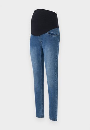 Maternitne kavbojke z raztegljivim črnim pasom, modra denim tkanina, ohlapen fit, pet žepni design in subtilno izgubljanje barve na sprednjih nogah.