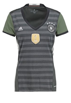 Tysklands fotbollströja, mörkgrå med gröna accenter, V-hals, horisontella ränder, FIFA-märke, Adidas-logga, andningsbar tyg.