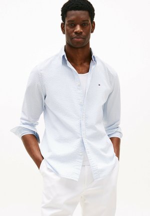 Tommy Hilfiger REGULAR FIT - Camicia - breezy blue stripe
