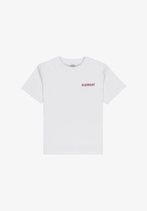 Valkoinen lyhythihainen T-paita, jossa on pieni maroon "ELEMENT" -logo painettuna vasempaan rinta-alueeseen.