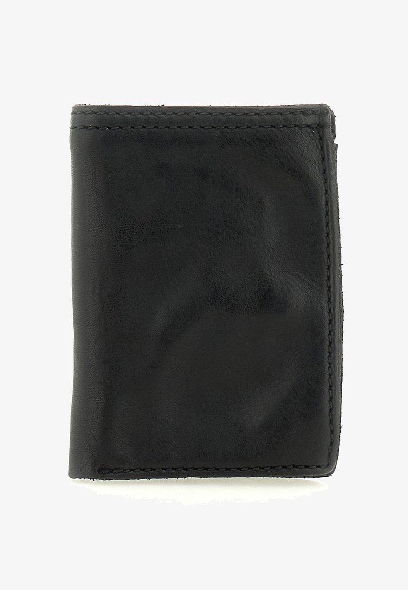 Portafoglio bifold in pelle nera con cuciture visibili su sfondo bianco.