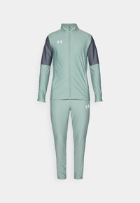 CHALLENGER - Trenirka - Silica Green/Castlerock/White