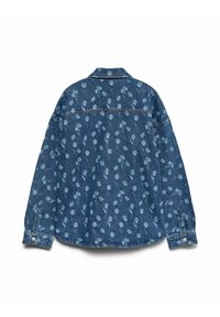 Vaaleansininen farkkutakki, jossa on kukkakuvio. Takissa on terävä kaulus, napilliset hihansuut ja rento istuvuus. Teksturoidusta sinisestä kankaasta.