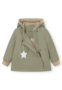 Grüne Kapuzenjacke mit beigen Akzenten, Vorderreißverschluss und Druckknöpfen. Mit elastischen Bündchen und einem sternförmigen Etikett. Leichtes Material.