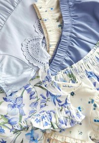 Next 6 PIECE SET - REGULAR FIT - Apdrukāts T-krekls - blue floral