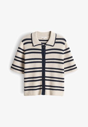 Beige, gebreid kort mouwen vest met marineblauwe horizontale strepen, een kraag en zwarte knopen aan de voorkant.