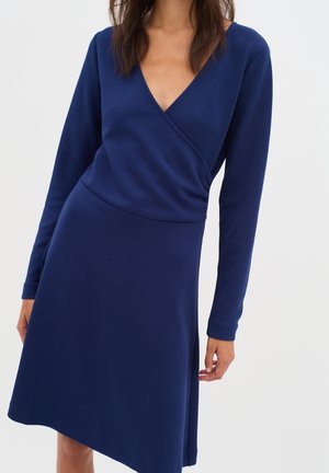 MARAIA - Strickkleid - blue academy