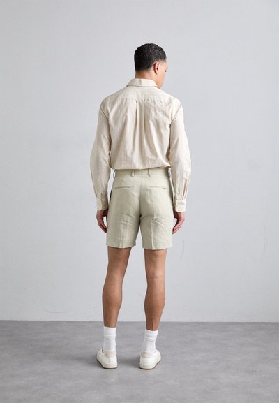 Tiger of Sweden THIAGO - Shorts - dawn misty
