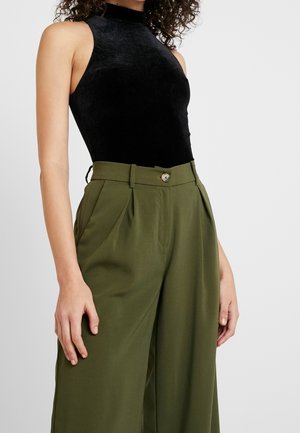 Miss Selfridge Top - black