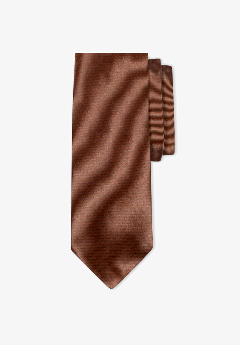 Bruine zijden das met een subtiele horizontale geribbelde textuur, netjes opgevouwen tegen een witte achtergrond.