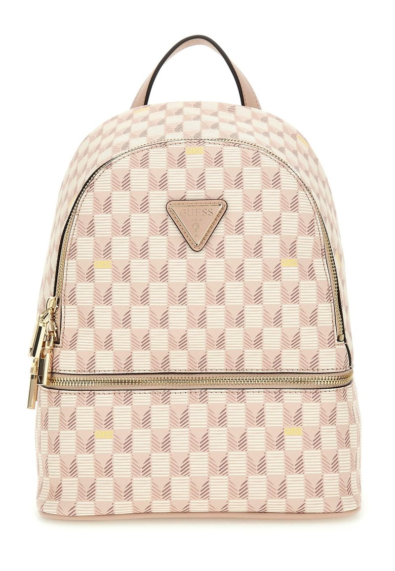 Zaino a scacchi rosa e bianco con dettagli in oro, targhetta logo frontale e tasche con zip. Parte superiore curva e due maniglie per il trasporto.