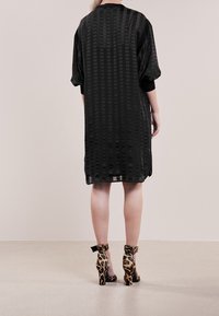 By Malene Birger Cocktailklänning - black