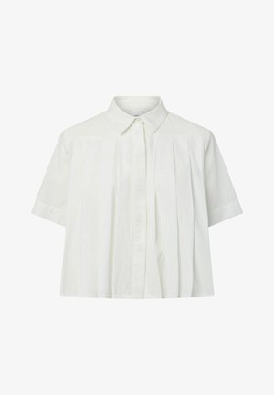 Camisa blanca de manga corta con botones, frentes plisados y cuello clásico, mostrada sobre un fondo blanco liso.