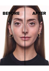 NUDESTIX BLOT & BLUR MATTE STICK - Primer