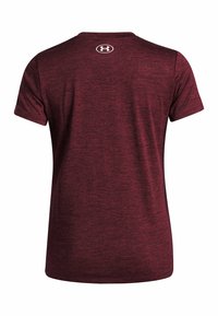 Burgundi sportlik T-särk lühikeste varrukatega, sileda tekstuuriga, õrna helesinise mustriga ja valge logoga ülemises seljas.