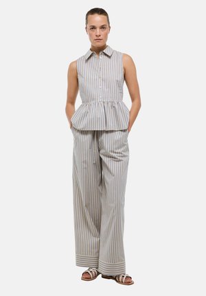 Monoprix, Pantalon classique - ecru