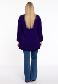 YOEK MIT V AUSSCHNITT - Bluse - purple