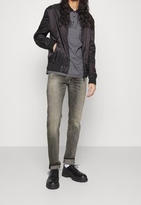 Diesel Džíny Slim Fit - grey denim