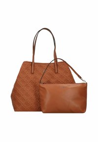 Borsa a tracolla marrone con texture a motivo a rombi e lunghe maniglie, accompagnata da una pochette più piccola con chiusura a zip, dalla superficie liscia e con un logo.