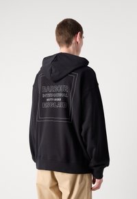 Barbour International MICRO BLOCK GRAPHIC HOODIE - Camisola - black