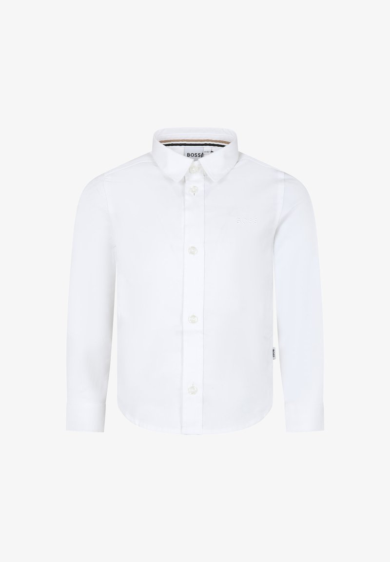 Chemise blanche à manches longues avec col boutonné, présentant un subtil logo brodé et une fermeture à boutons standard. Tissu en coton lisse.