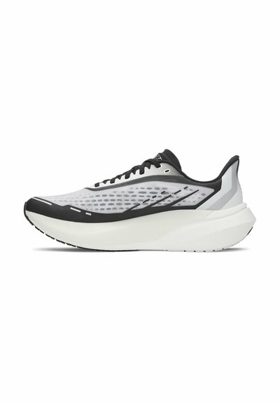 Under Armour VELOCITI DISTANCE