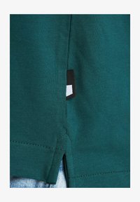 Niet geselecteerd, green