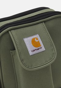 Carhartt WIP ESSENTIALS BAG SMALL UNISEX - Borsa a tracolla - dollar green