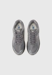 New Balance 2002 UNISEX - Sneaker low - castlerock