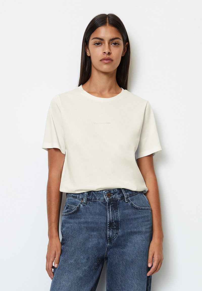 Marc O'Polo DENIM SHORTSLEEVE - T-shirt basic - egg white/crème ...