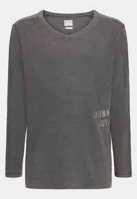 Langärmliges, geripptes T-Shirt mit Rundhalsausschnitt in Dunkelgrau, mit "GLOBAL" in Hellgrau unten rechts aufgedruckt. Weiches Baumwollmaterial.