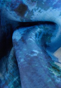 Niet geselecteerd, blue paint print