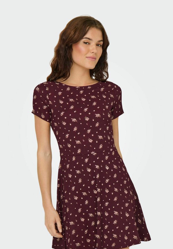 ONL30 KURZES - Jerseykleid