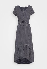 Abito a righe blu navy con maniche corte, chiusura a bottoni, dettaglio con fiocco in vita e orlo a strati. Realizzato in tessuto leggero con righe verticali.