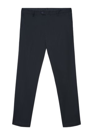 Marineblaue, gerade geschnittene Hose mit Knopfverschluss, Gürtelschlaufen und seitlichen Fronttaschen, flach auf weißem Hintergrund ausgelegt.