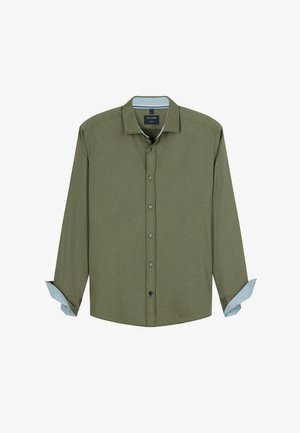 Olivgrünes Langarmhemd mit Button-Down-Kragen, versehen mit einem hellblauen Akzent an den Manschetten und strukturiertem Stoff.
