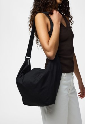 Pieces, PCAMANDA XL - Sac bandoulière - black