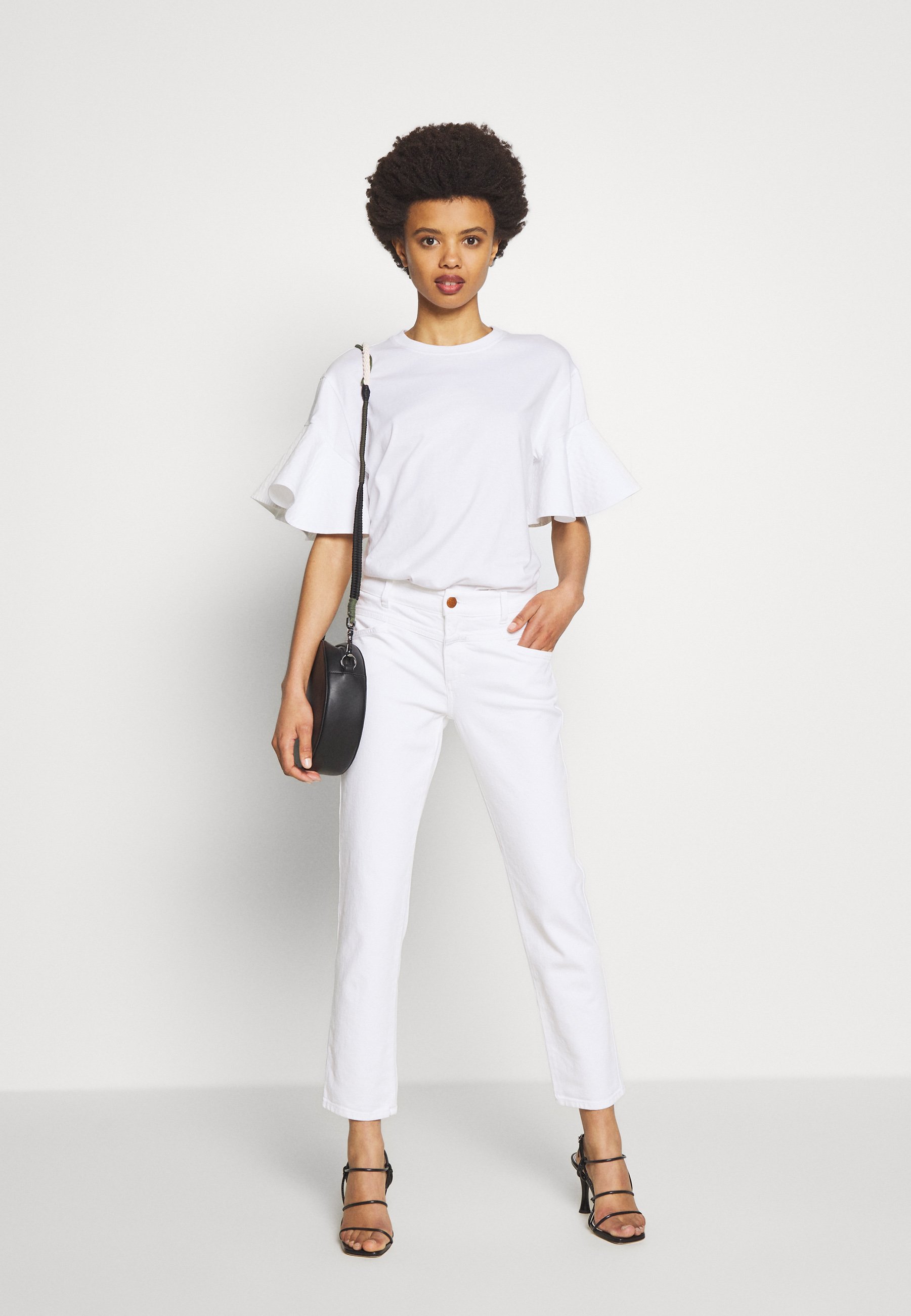 CLOSED PEDAL QUEEN MID WAIST CROPPED LENGTH Slim fit jeans CLOSED PEDAL QUEEN MID WAIST CROPPED LENGTH Slim fit jeans