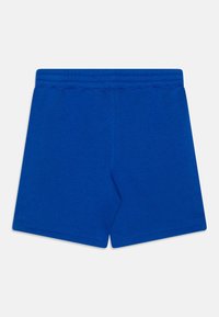 Nike Sportswear REPEAT - Sportovní kraťasy - game royal/white