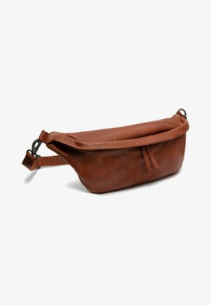 Bruine leren tas met een zachte, ronde vorm en een omvouwdesign. Heeft een dunne schouderband en minimale hardwareaccenten.