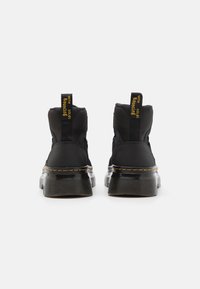 Dr. Martens Šněrovací kotníkové boty - black