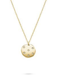 Goldene Halskette mit einem strukturierten, runden Anhänger, der mit sechs sternförmigen Akzenten besetzt ist, die kleine klare Steine enthalten, und die an einer Kette befestigt ist.