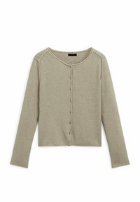 Cardigan beige chiaro realizzato in morbido tessuto di maglia. Caratterizzato da un collo rotondo, maniche lunghe e una fila di bottoni sul davanti.